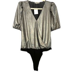 🌻3 for $25 SALE- Pleione Metallic Puff Sleeve Bodysuit NWT